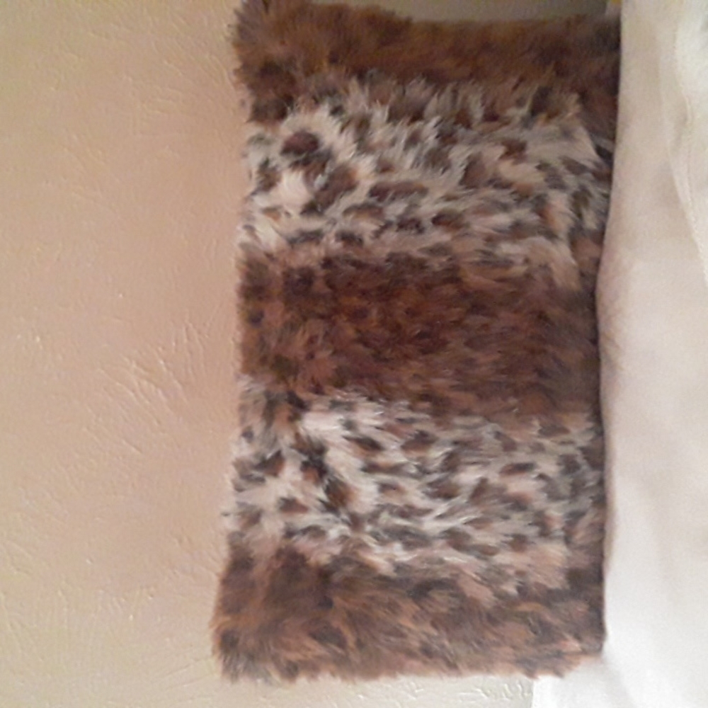 Luxe Pillow